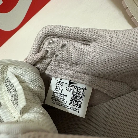 NIKE
WOMEN'S DUNK LOW - SILT RED/MALT/PALE IVORY - Picture 5 of 6